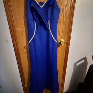 Elegant Blue Evening Dress